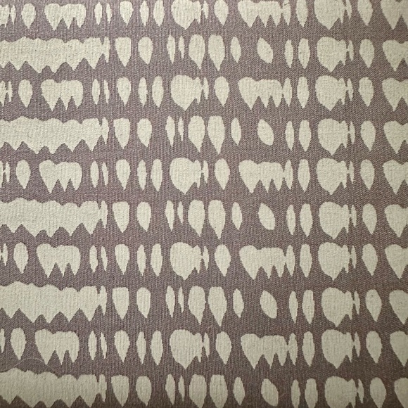 Malia Designs Patterned Clutch - Picture 5 of 5